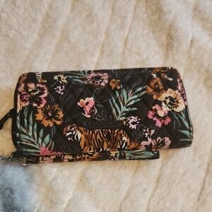 Vera Bradley Multicolor Floral Women's Wallet
